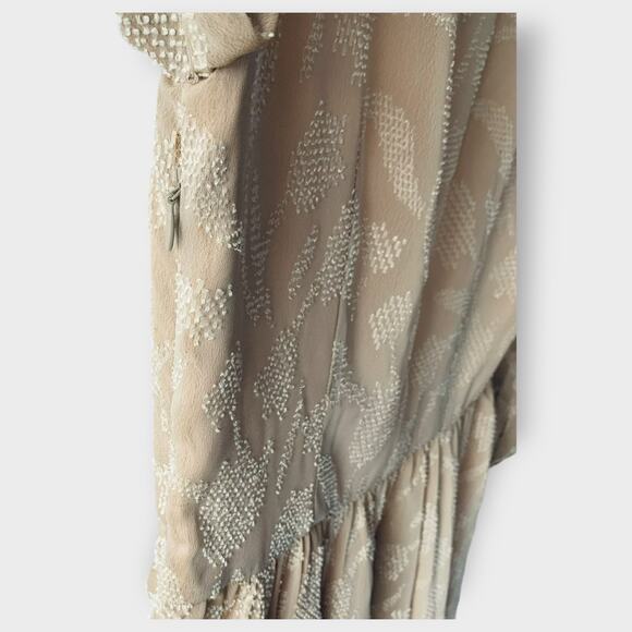 Love & Liberty Dress Long Sleeve Silk Fit and Flare Scoop Neck Blush Size 0 - Picture 12 of 13